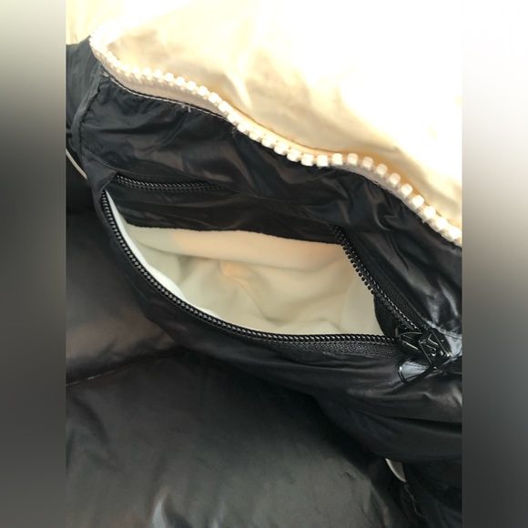 Womens aritzia mega puff jacket - Picture 11 of 16